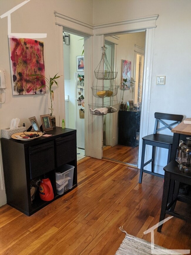 Photo - 15 Colborne Rd
