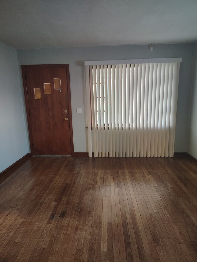 Photo - 4700 Ross Ave