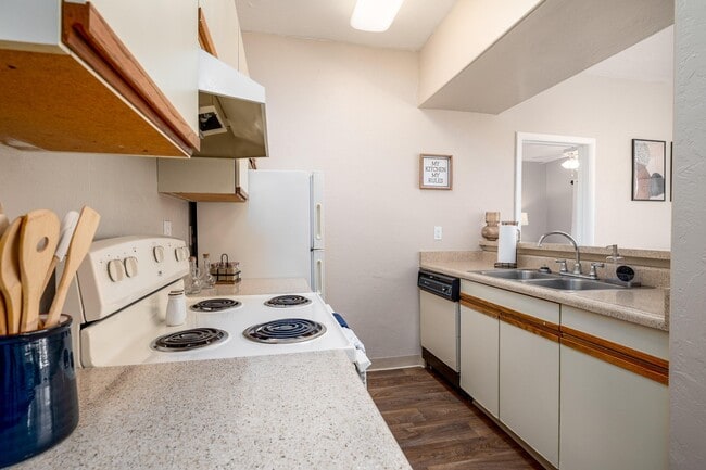 Springhill Apartments