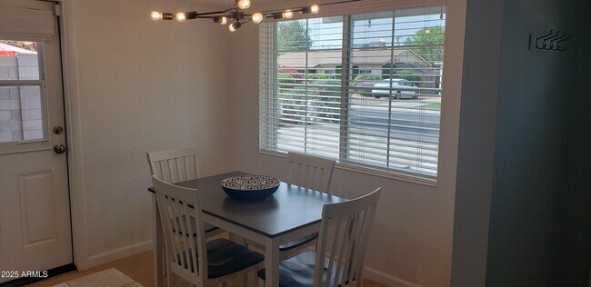 Photo - 4440 E Campbell Ave