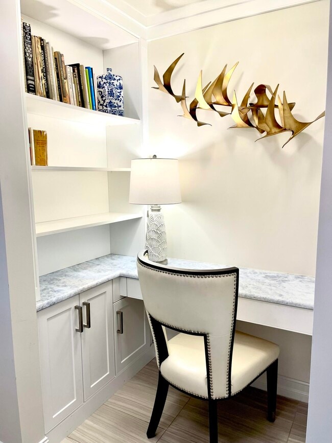 Photo - 431 Bay Colony Dr N Unit 431