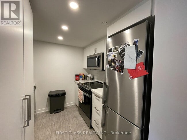 Photo - 30 Tretti Wy Unit 535