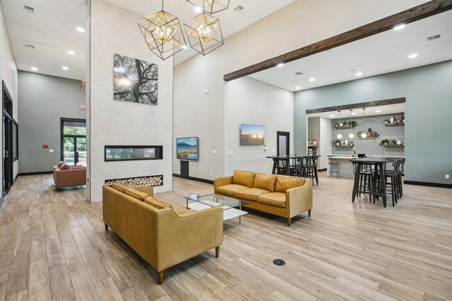 Ventana Oaks Apartments