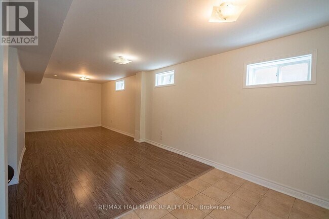 Photo - 15 Bingham St