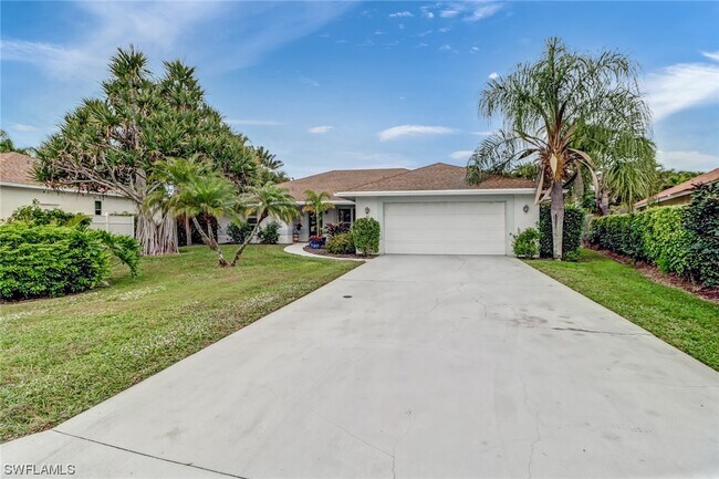 Photo - 1010 Moon Lake Dr House