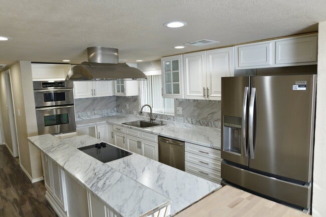 Photo - 775 S Pinal Dr