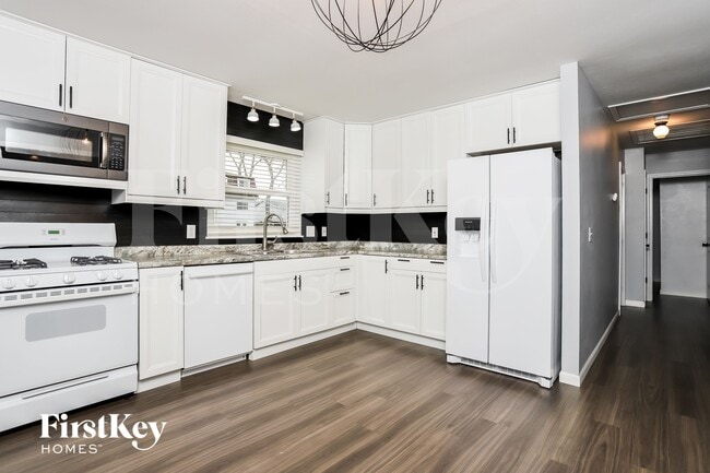 Photo - 1366 Brandywine Ln