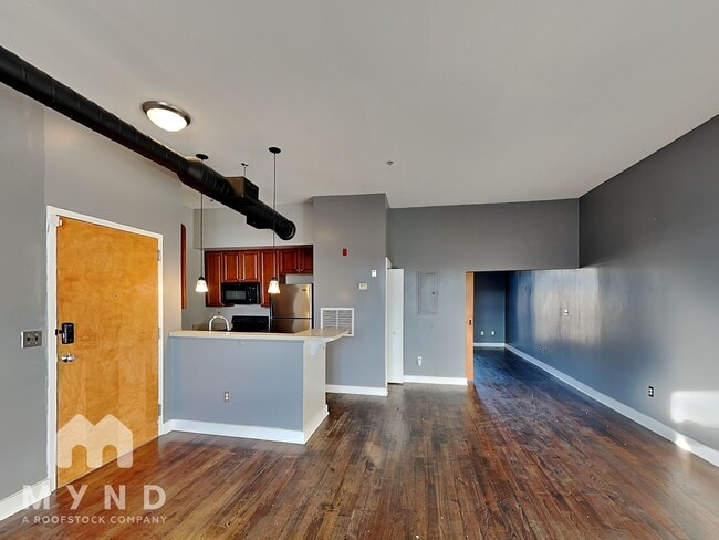 Photo - 502 Pryor St SW Unit 326