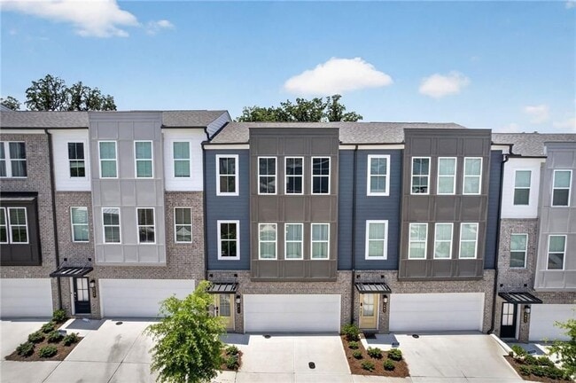 Photo - 1445 Creekside Cir NW