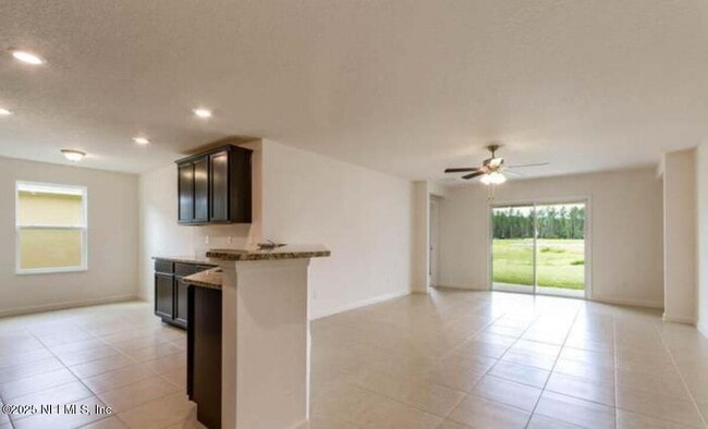 Photo - 8650 Lake George Cir W
