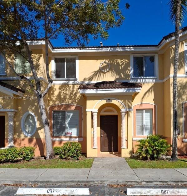 Photo - 2831 SE 15th Rd Townhome