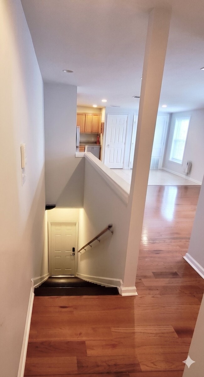 Photo - 839 N 20th St Unit C