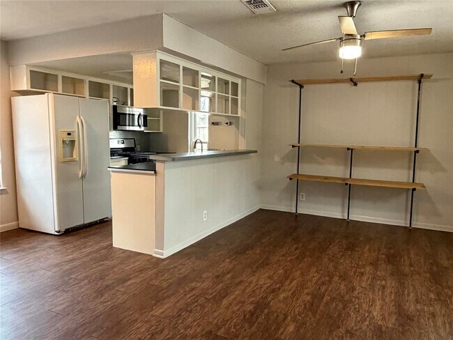 Photo - 7404 Bethune Ave