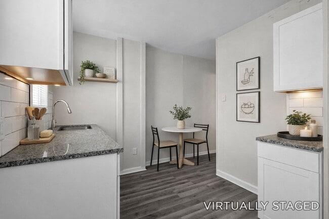 Photo - 1576-1578 Arlington Ave Unit 1576