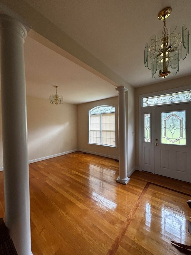 Photo - 14116 Spruce Ave