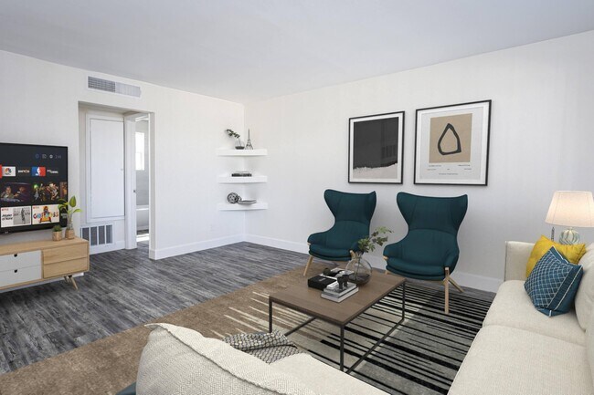 Photo - Palisade East