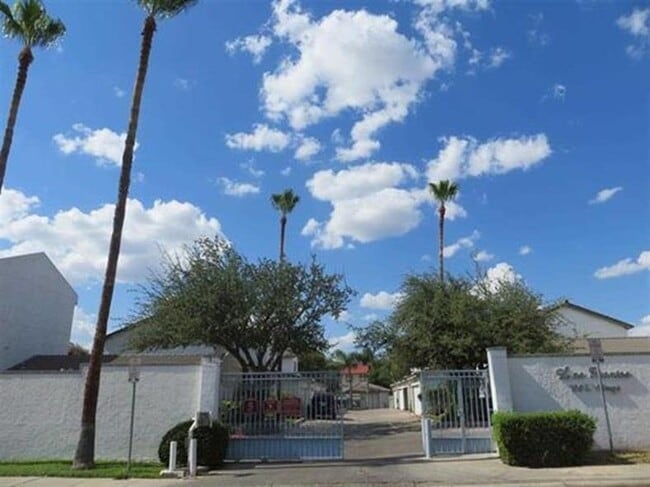 Photo - 100 W Village Blvd Unidad 10