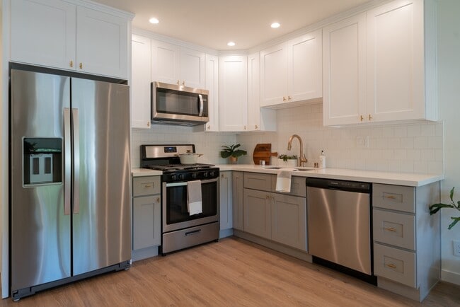 Photo - 3800 Albright Ave