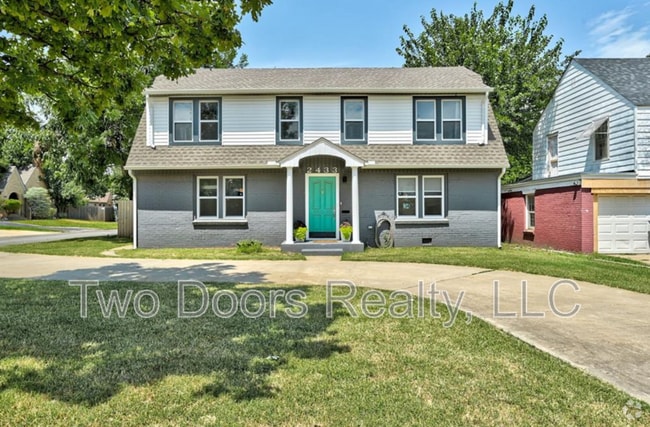 Building Photo - 2433 NW 18th St Rental