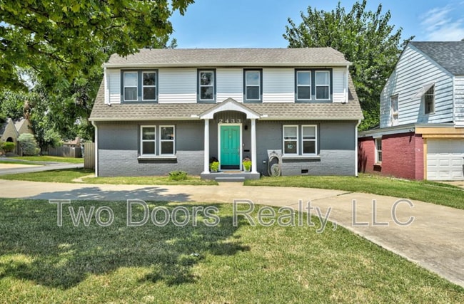 Photo - 2433 NW 18th St Casa