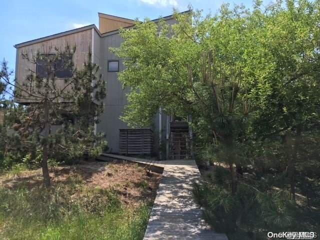 190 Clipper Way