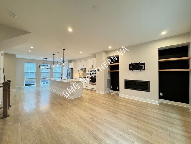 Photo - 1021 S Taylor Ct