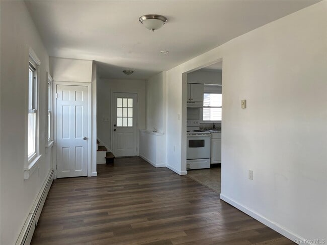 Photo - 10 Mckinley Ave Unidad B