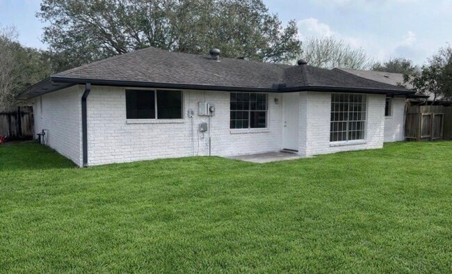 Photo - 10322 Sageburrow Dr