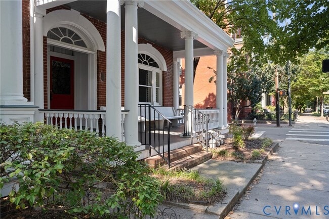 Photo - 1527 Grove Ave Unit 3