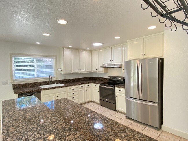 Photo - 3 Bedroom Home in East Santa Rosa