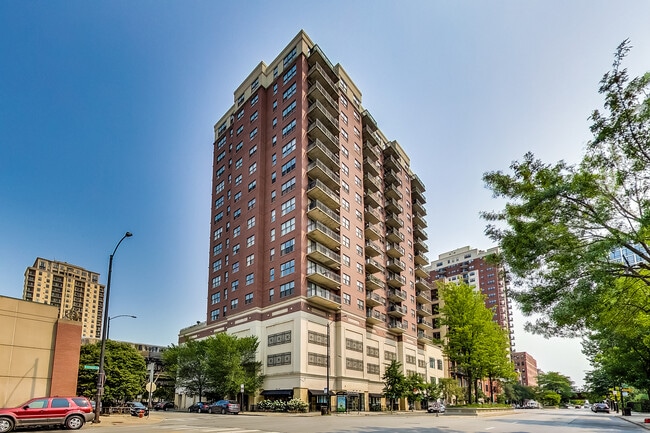 Photo - 5 E 14th Pl Unit 501