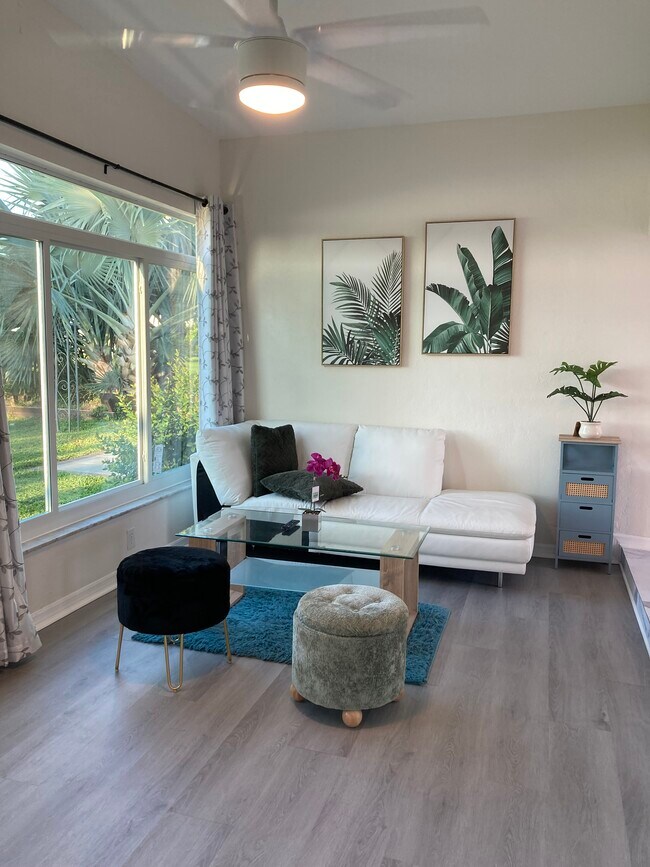 21195 Gladis Ave House House Rental in Port Charlotte, FL