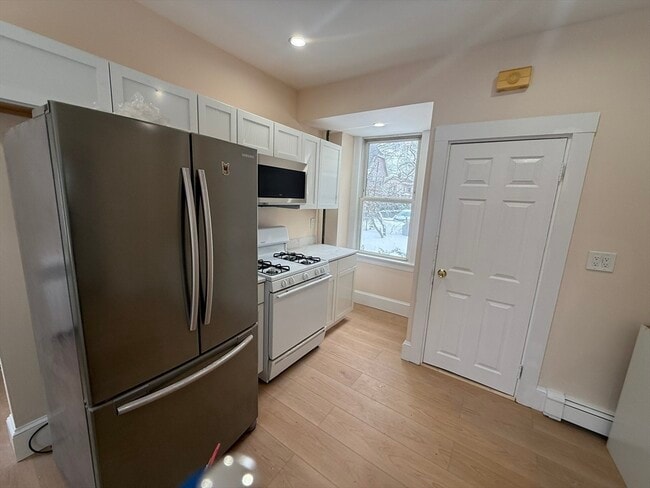 Photo - 74 Morse St Unidad 1