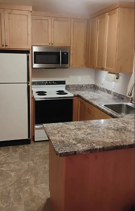 Photo - 8732 Woodman Way Unit C