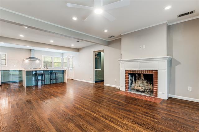 Photo - 2638 Burlington Blvd