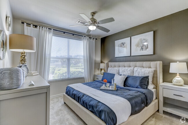 1BR, 1BA - 695SF - Primary Bedroom