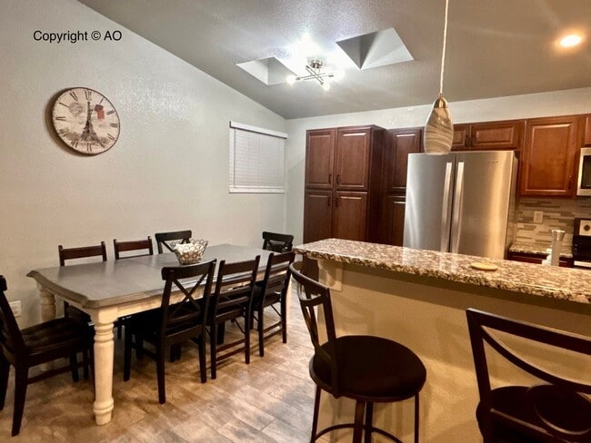 Photo - 3108 Moonbeam Cir S