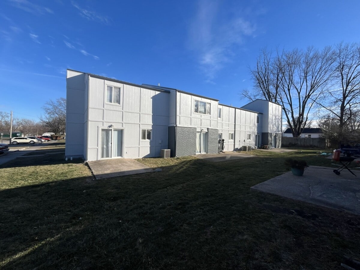 Photo - Forest Village Apartments