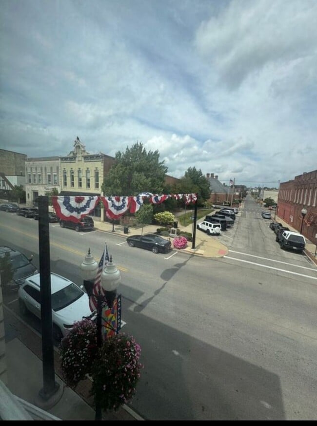 Photo - 1 bedroom/ 1 bath Upstairs Apartment Unit Multi-Family