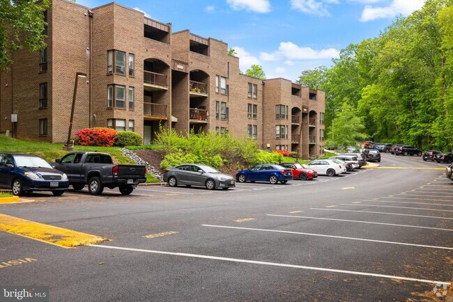 Building Photo - 11240 Chestnut Grove Square Unit 159 Rental