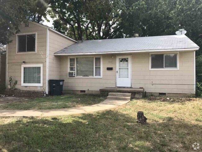 Building Photo - 2614 W Oklahoma Ave Rental