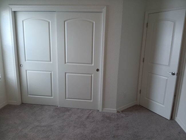 Photo - 3 Bedroom, 2 Bathroom Home! Schedule a Sho...