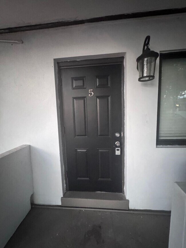 Photo - 2238 Fillmore St Unit 5