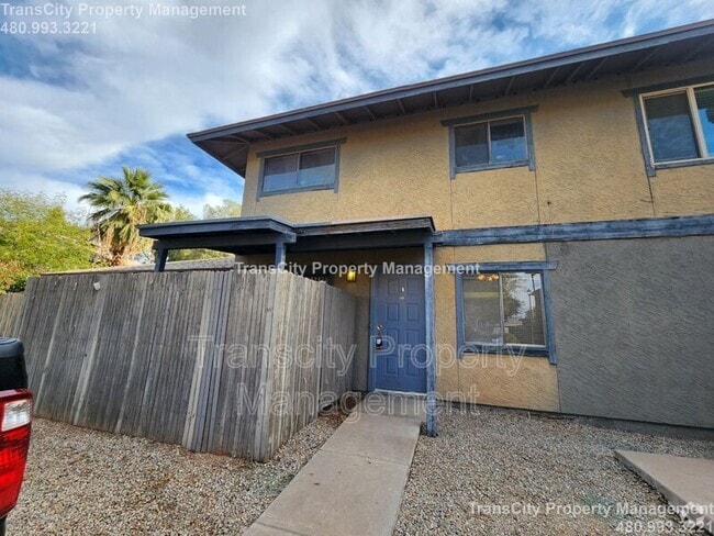 Building Photo - 286 W Palomino Dr Rental