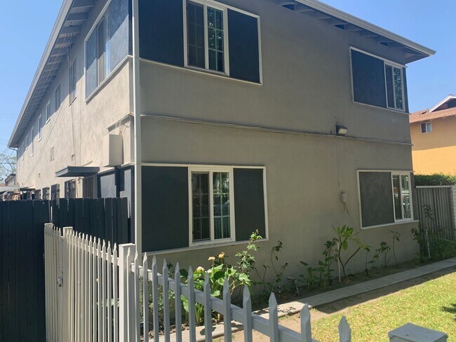319 N. Rose St