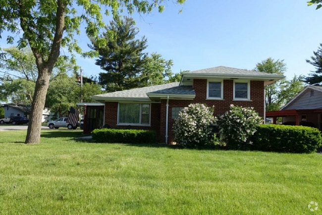 Building Photo - 6558 177th St Rental