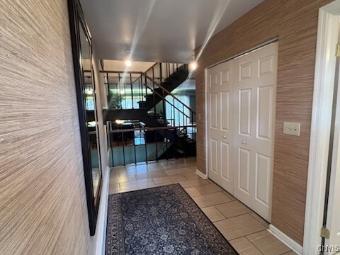Photo - 1227 James St