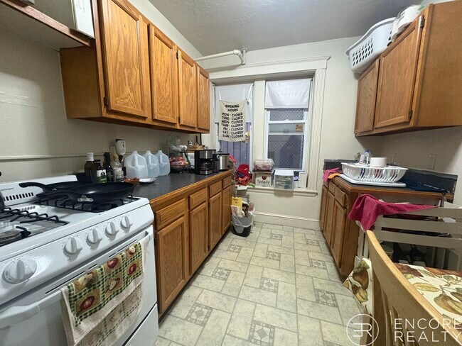 Photo - 1800 Commonwealth Ave Unidad 3