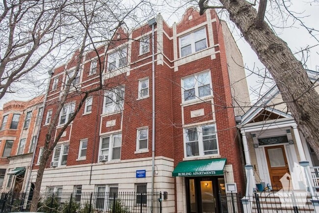 Building Photo - 2827 N Burling St Unit 303