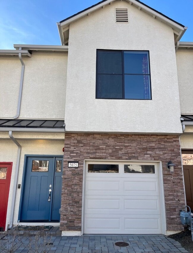 Building Photo - Upscale North Reno Stunner Close to UNR